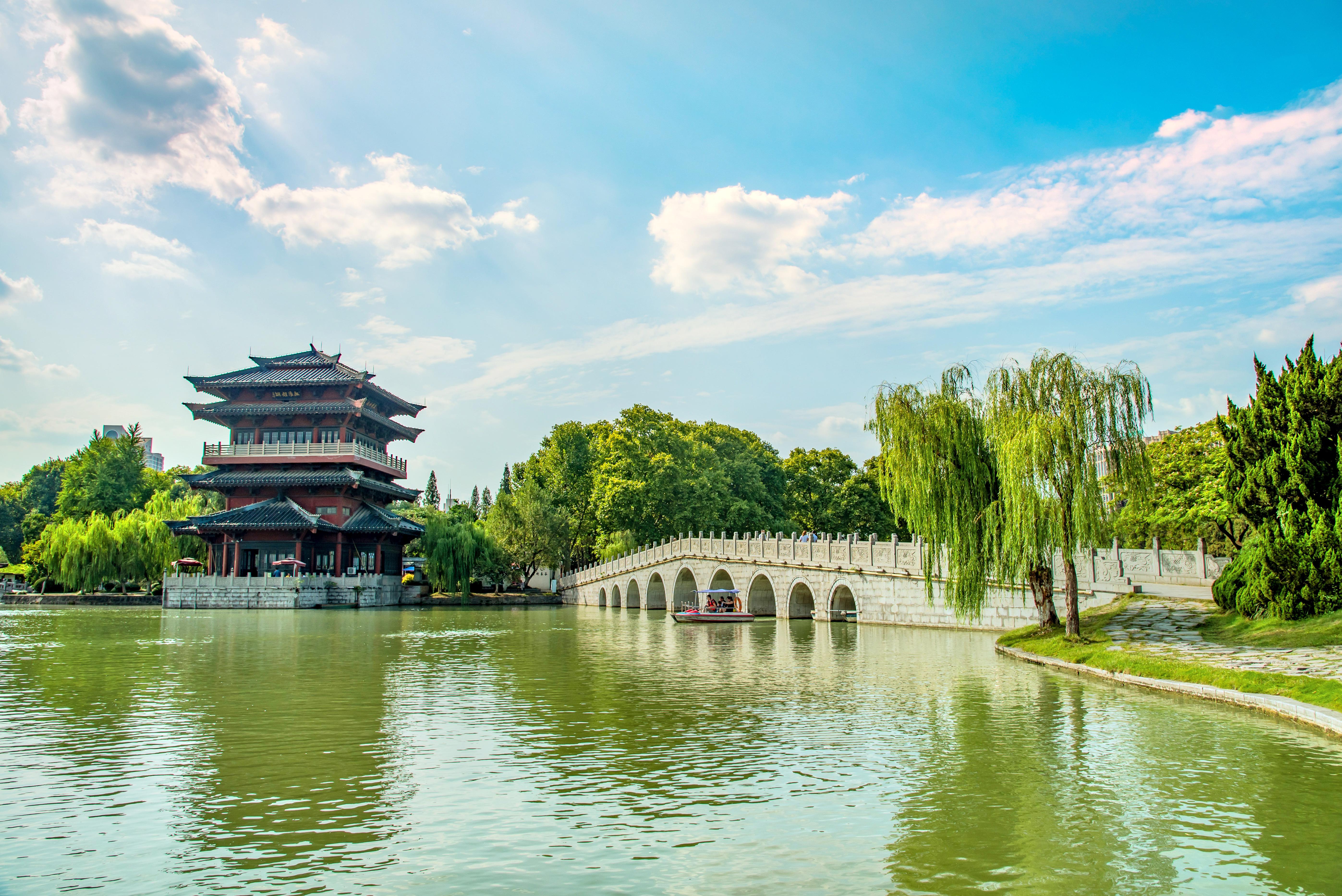 共 1 张 乐大嘴嘴食公园 暂无评分 景点地址 安徽省合肥市庐阳区花园