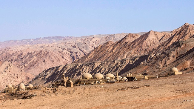 3-Day Turpan Tour: Ruins of Jiaohe Ancient City, Flaming Mountain Wonders