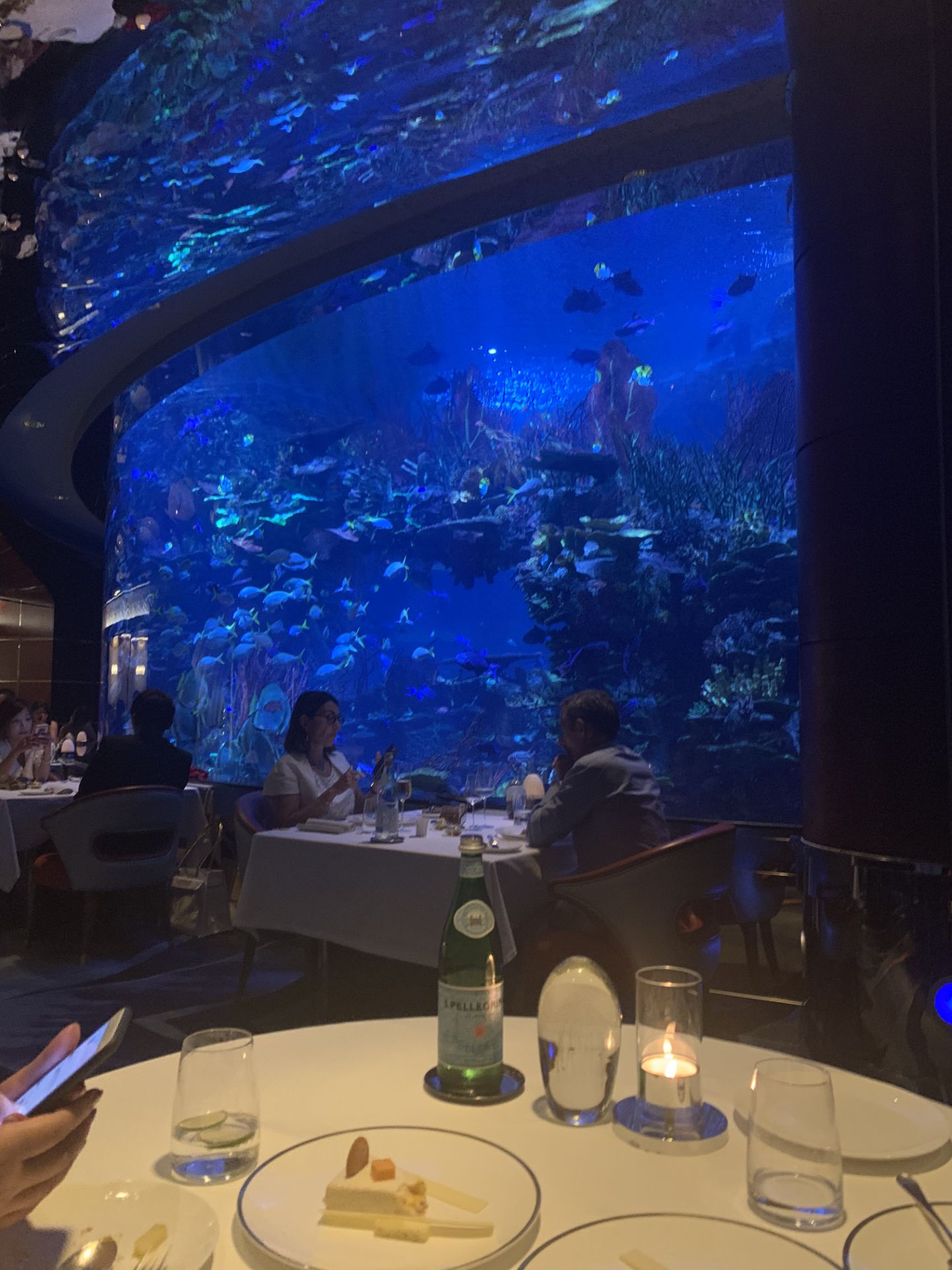 al mahara海底餐厅