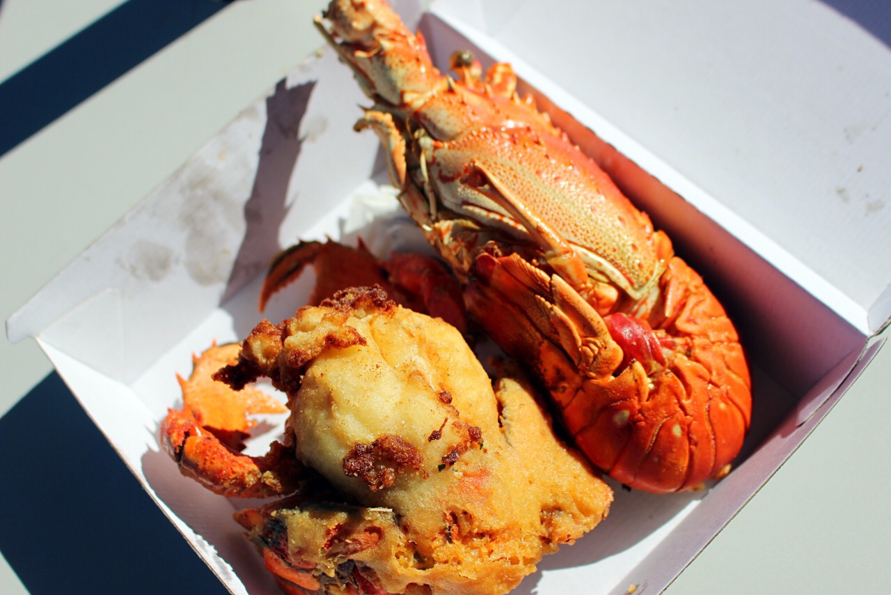 吃海鲜的好去处,推荐,小青龙,鳌虾,蟹,澳龙都有的.