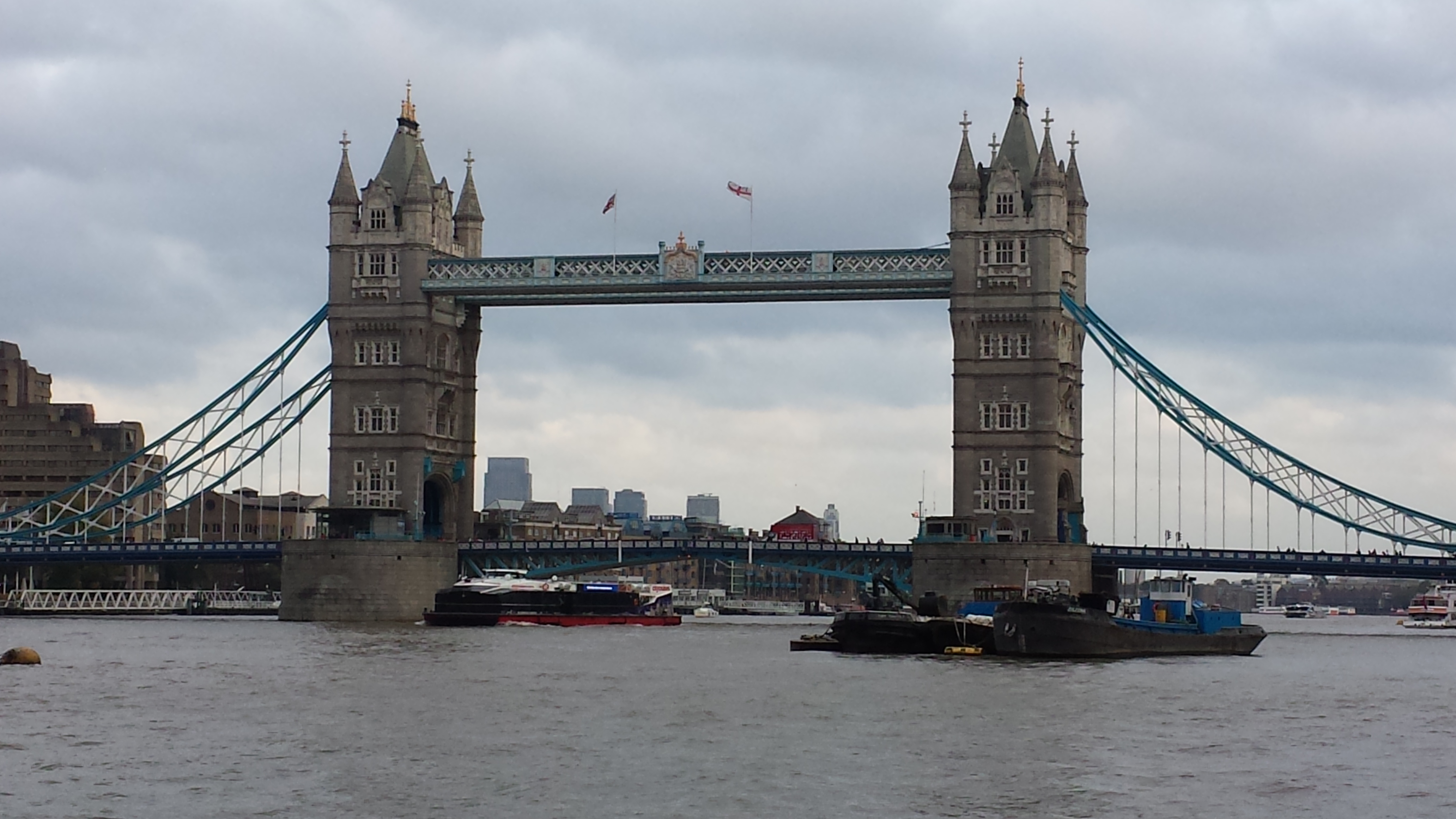2023伦敦塔桥游玩攻略,她的神奇之处就在于分上下两...【去哪儿攻略】