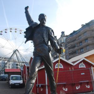 佛列德雕像freddie mercury memorial