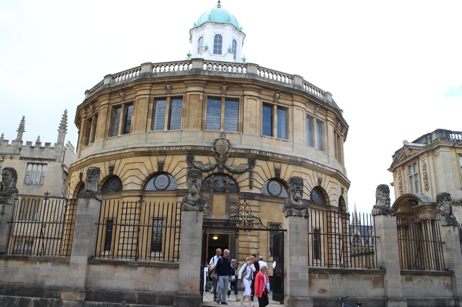100p0a0000004q0ft8621_R_671_10000_Q90.jpg