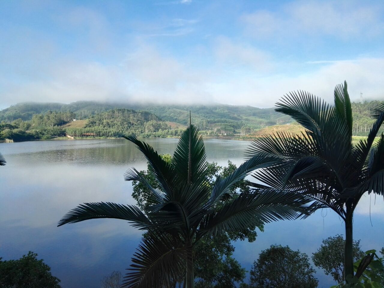 鹿寨月岛湖景区图片