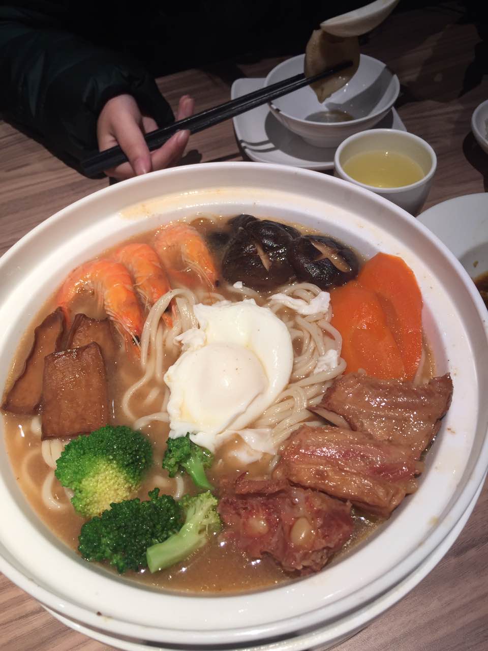【携程美食林】武汉九毛九山西面馆(永旺梦乐城店)餐馆,长寿面,风格