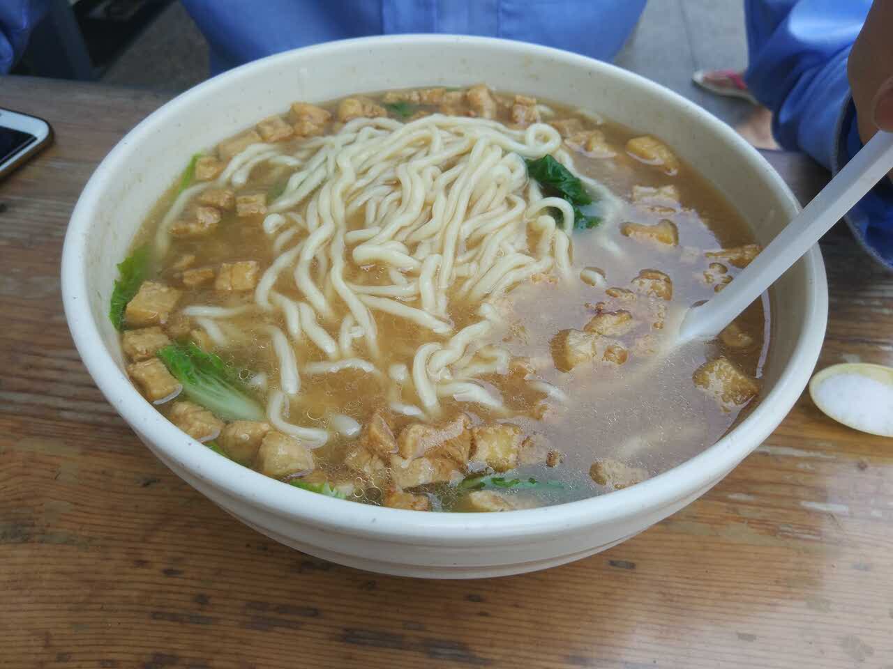 2022奎记老汤面美食餐厅,我最喜欢吃这里的西红柿鸡蛋.