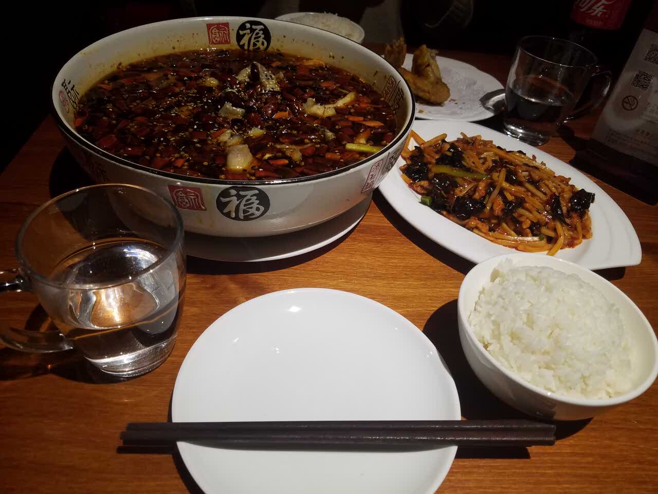 南巷餐厅(秀兰店)