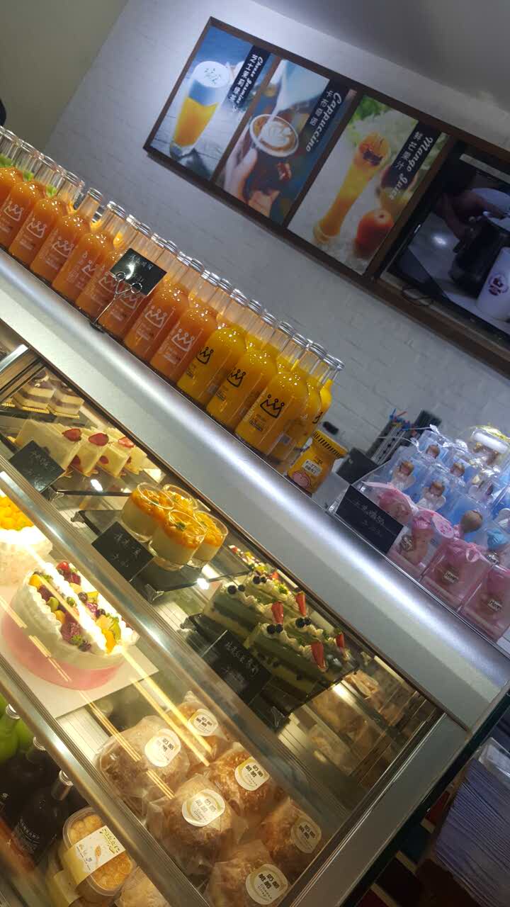 慕蓝卡烘焙坊(红谷滩万达店)