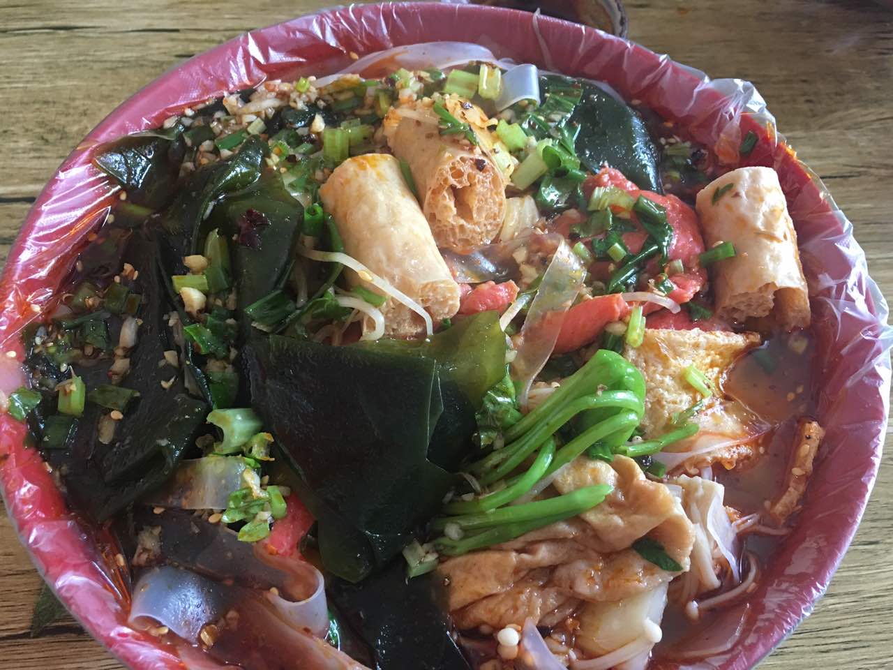 2020东部星程水哥麻辣烫美食餐厅,口味有点咸,其他感觉还可以.