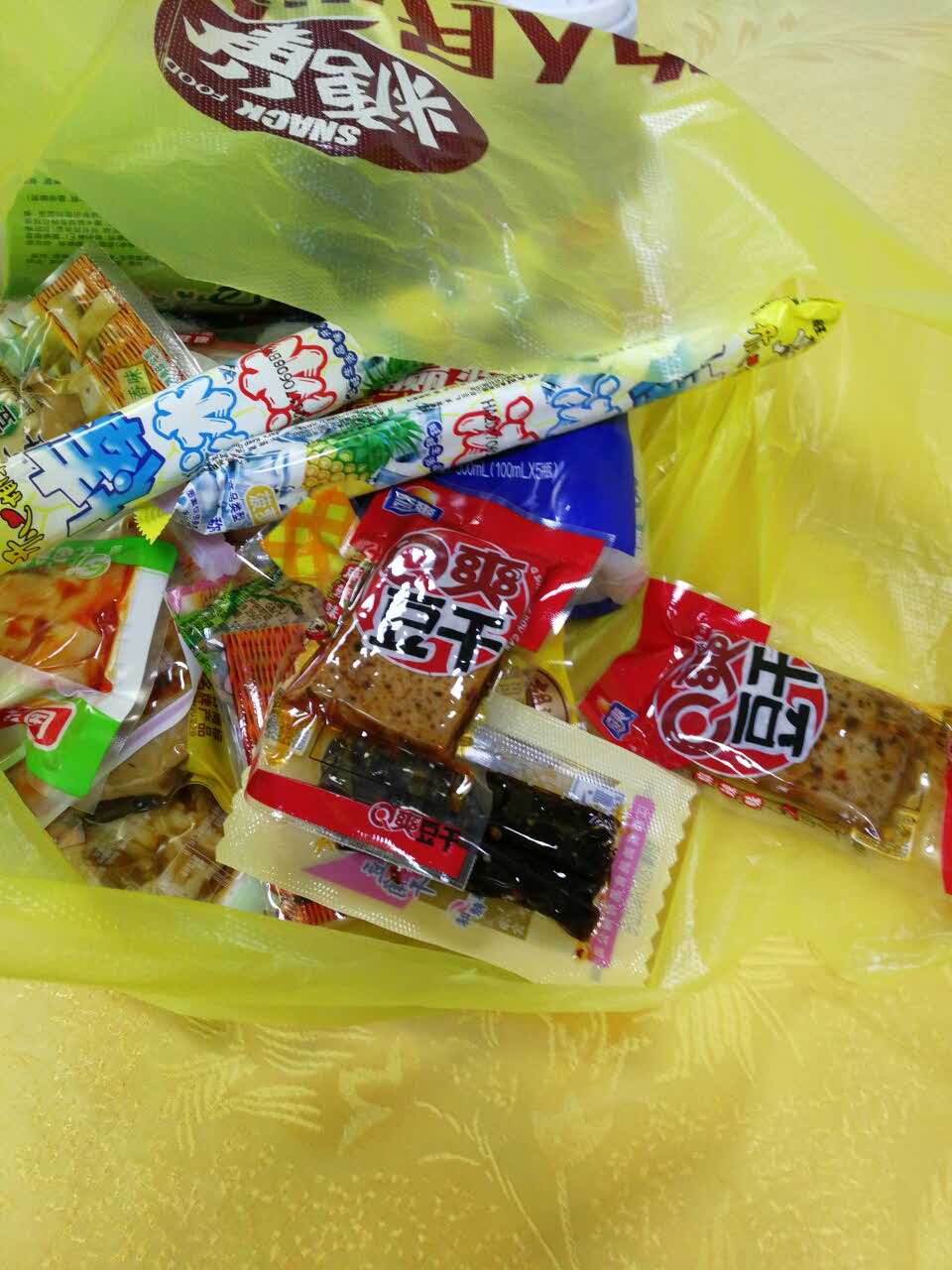 2020糖巢量贩零食(林后二店)美食餐厅,种类很多,离家近挺方便的,.