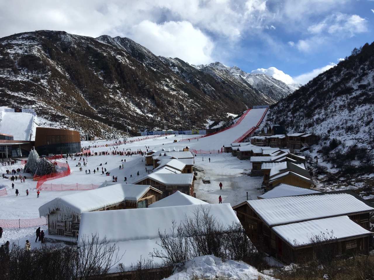鹧鸪山自然公园滑雪场