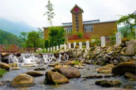 3-Day Boluo Tour: Dadong Reservoir's scenic beauty, Yanxianggu Temple's serene atmosphere