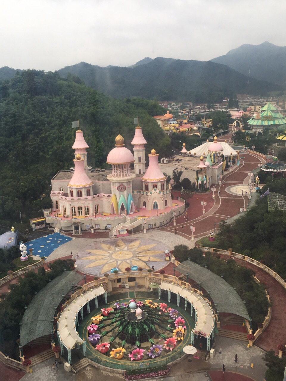 2023杭州hello kitty乐园玩乐攻略,剧场也不错,建议大家入园后.