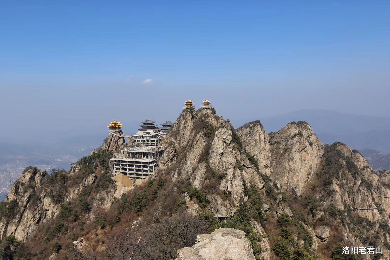 洛阳老君山