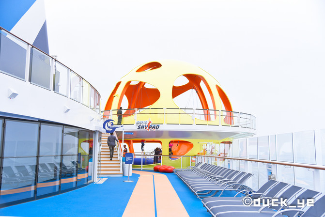 搭乘海洋光谱号,享受一个过瘾且超凡的假期!