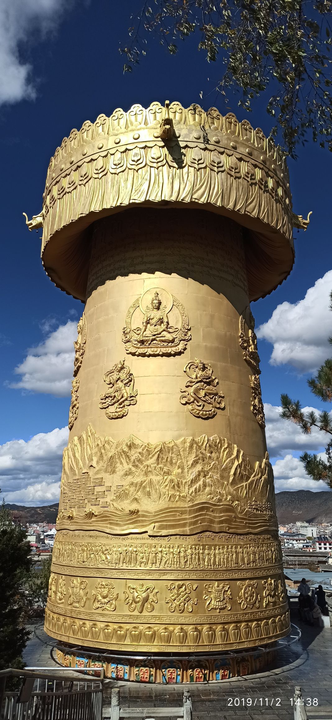 大佛寺转经筒
