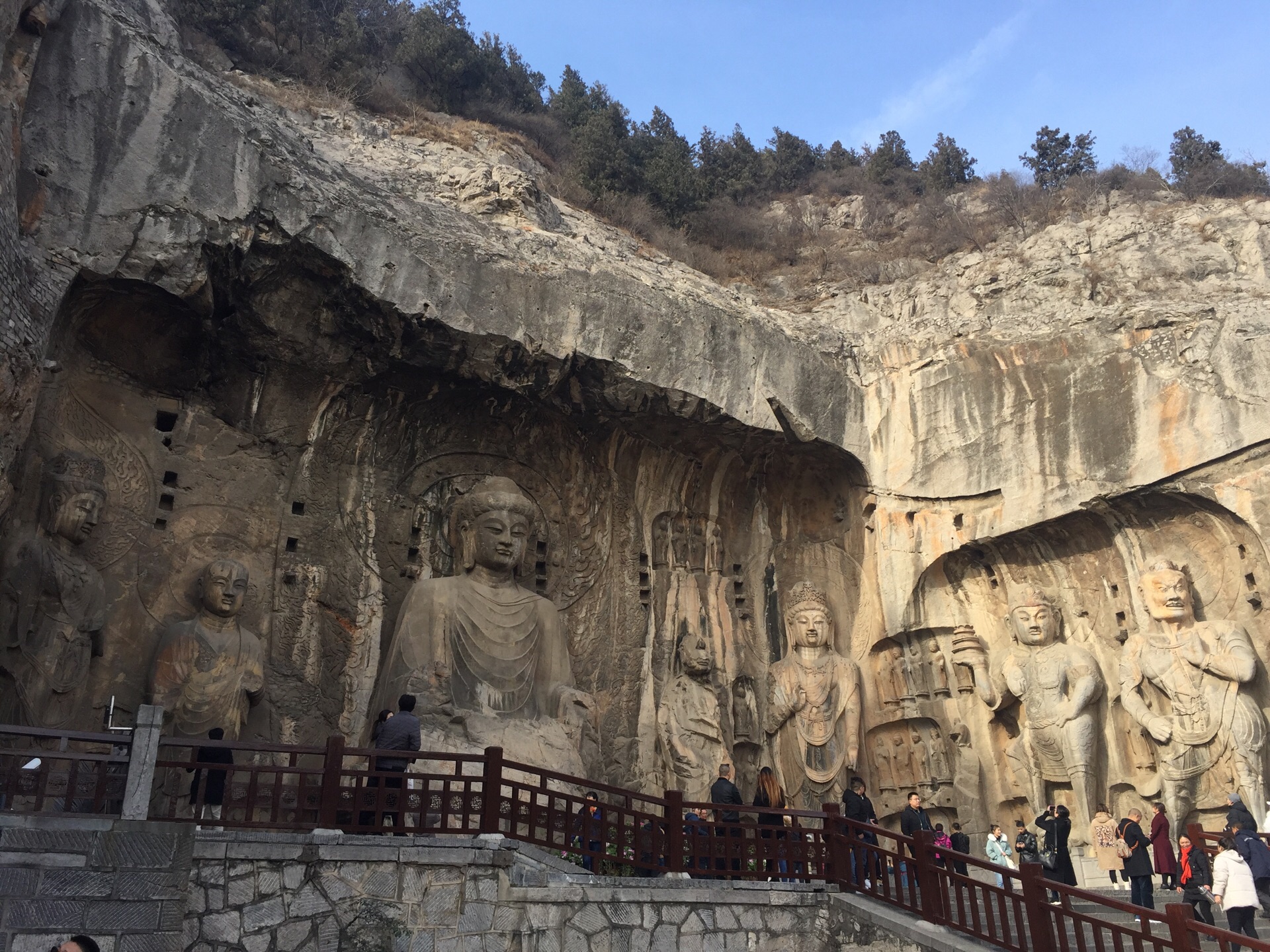 中国四大石窟艺术宝库之——龙门石窟（二） - 知乎