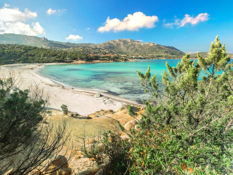 "撒丁岛归属于罗马的行政管辖范围" 1/ 41 翡翠海岸 costa smeralda "