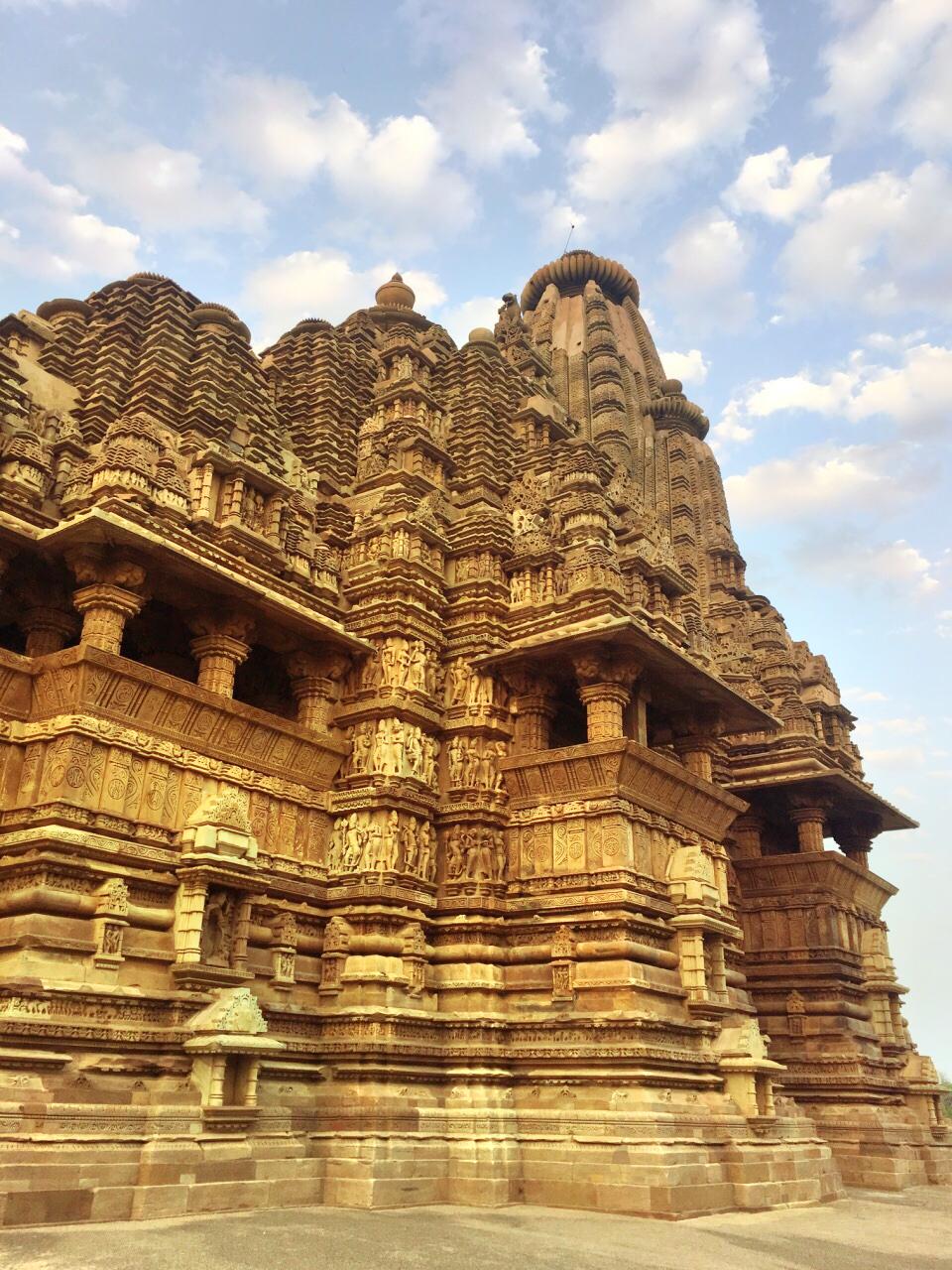 维什瓦纳塔神庙