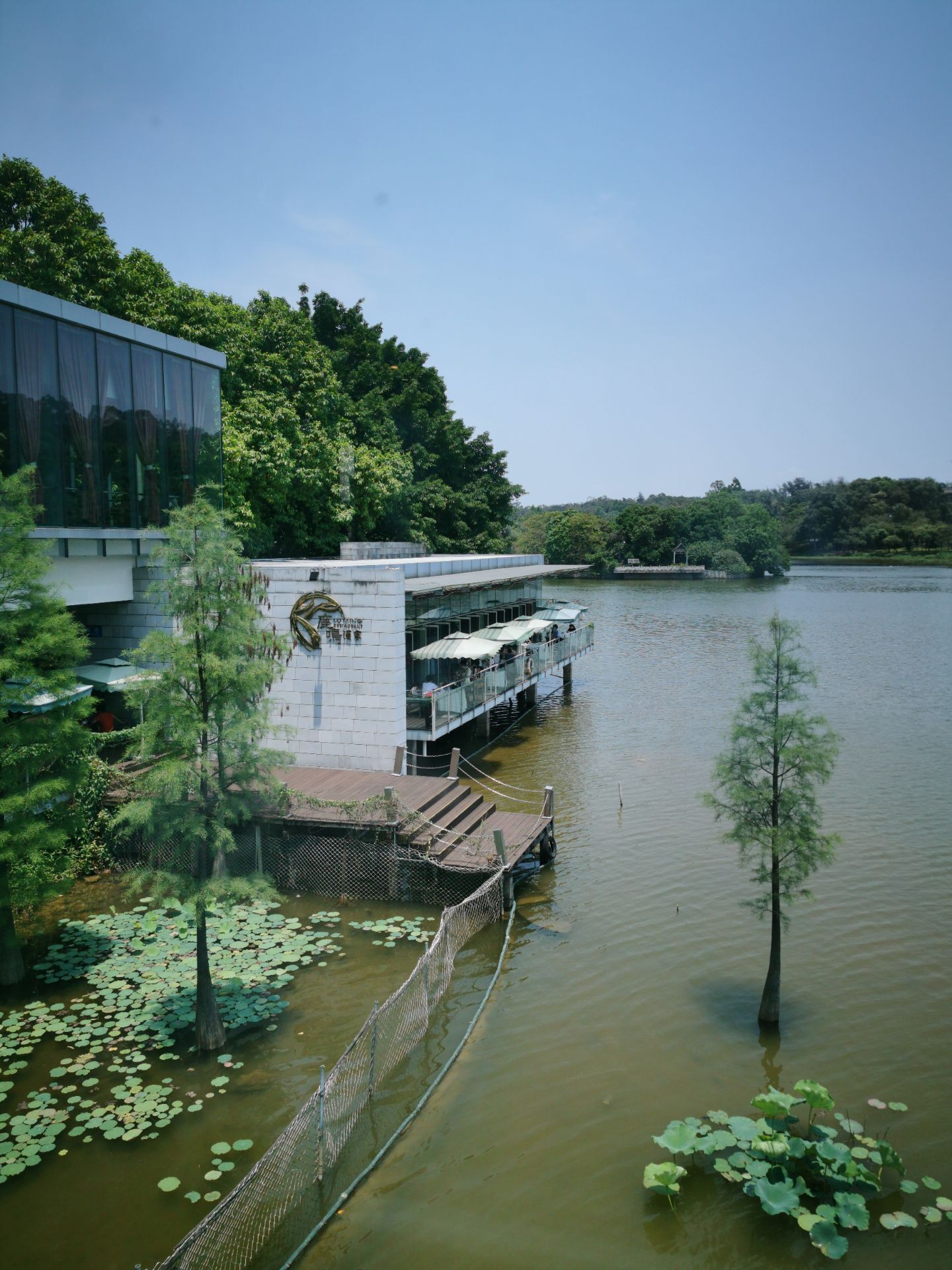 【携程美食林】广州鹿鸣酒家餐馆,五一假期到云道逛逛,逛完正好过来吃