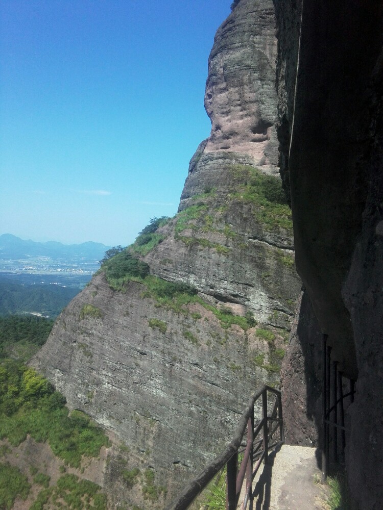 【攜程攻略】江山江郎山景區景點,江郎山的風景還是不錯的,屬於丹霞