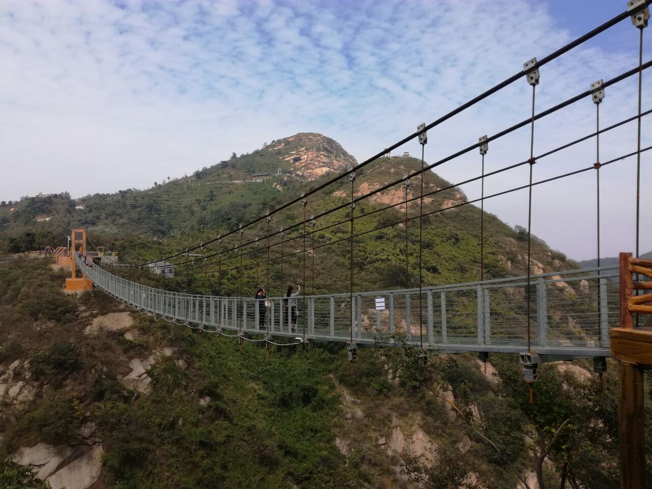 七峰山是很漂亮的风景区:特