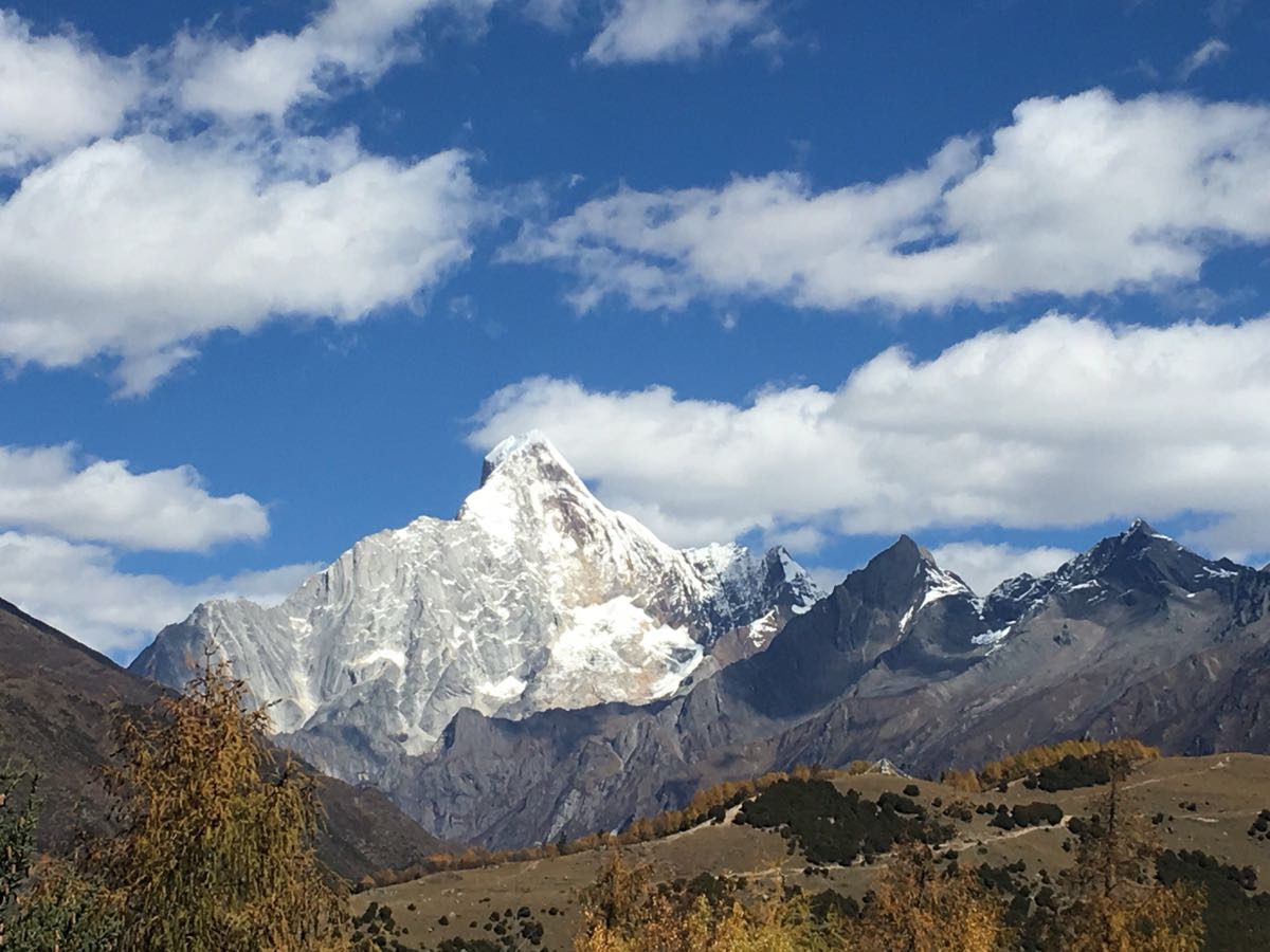 四姑娘山