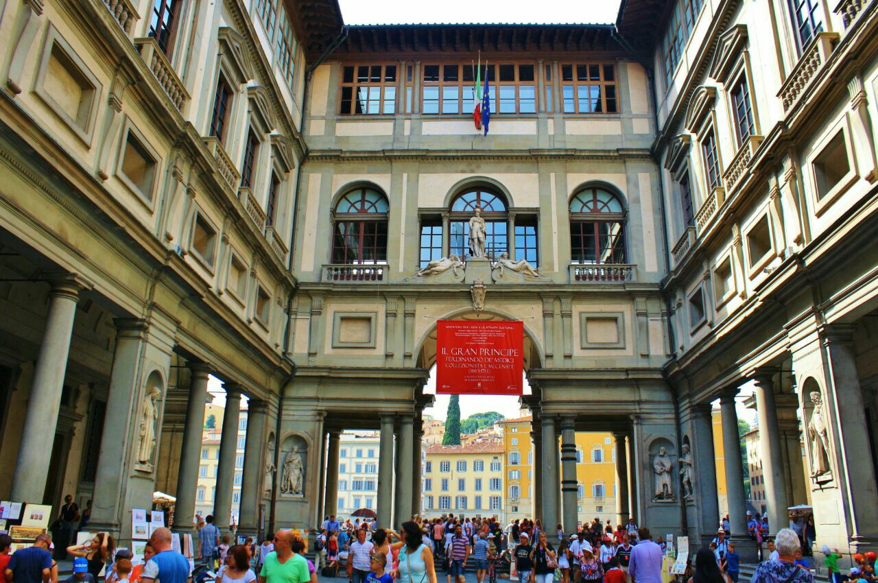 乌菲兹美术馆uffizi gallery
