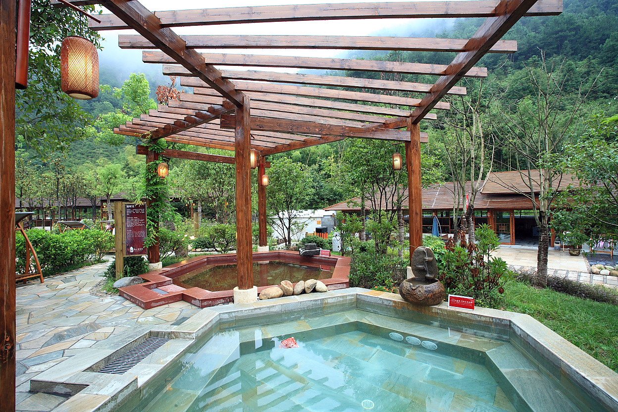 黄山 大明山3日2晚跟团游·雪中送"炭"~1小时畅滑&泡汤暖身~住醉温泉