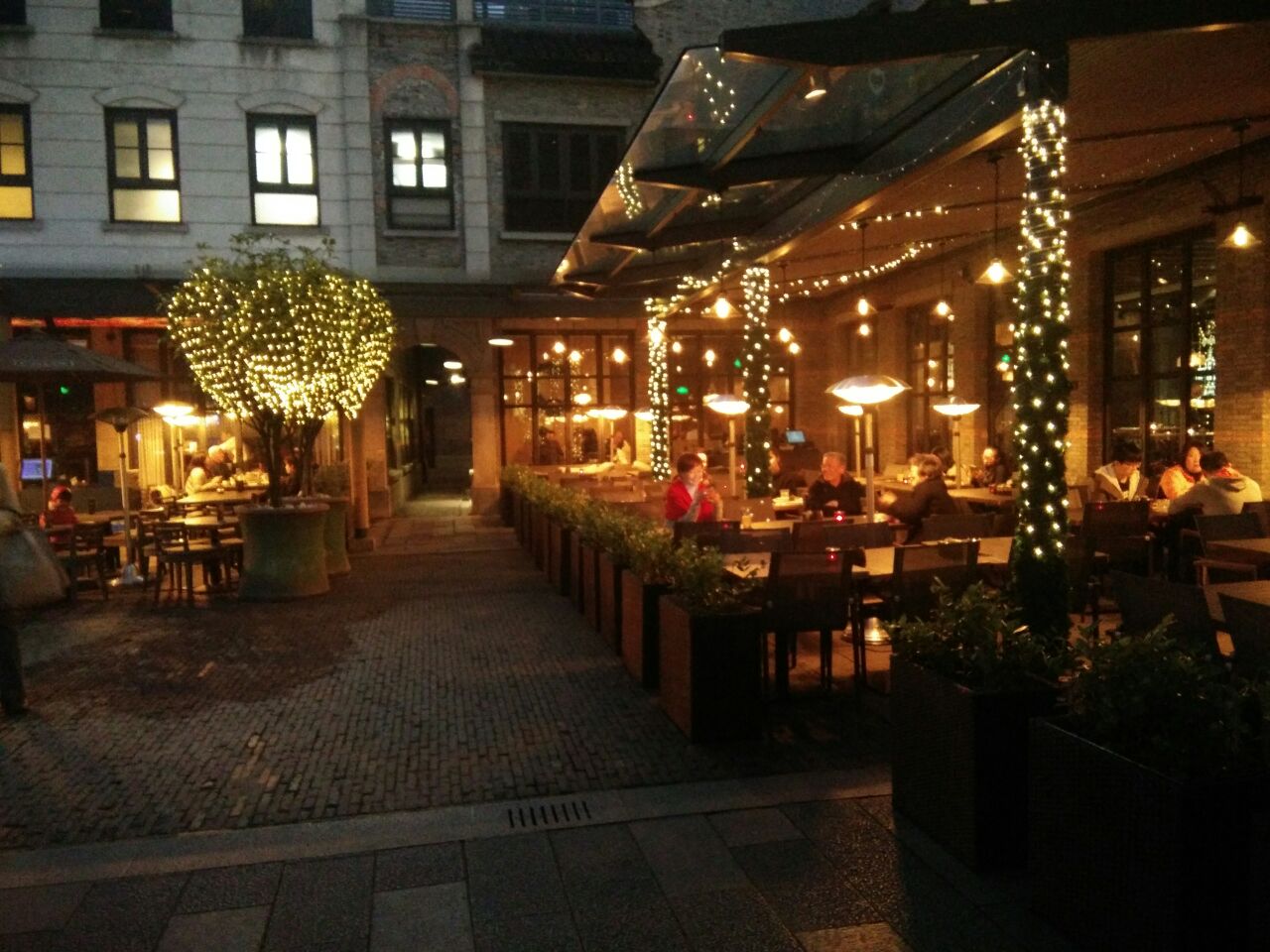 2018新天地_旅游攻略_门票_地址_游记点评,上海旅游景点推荐 - 去哪儿