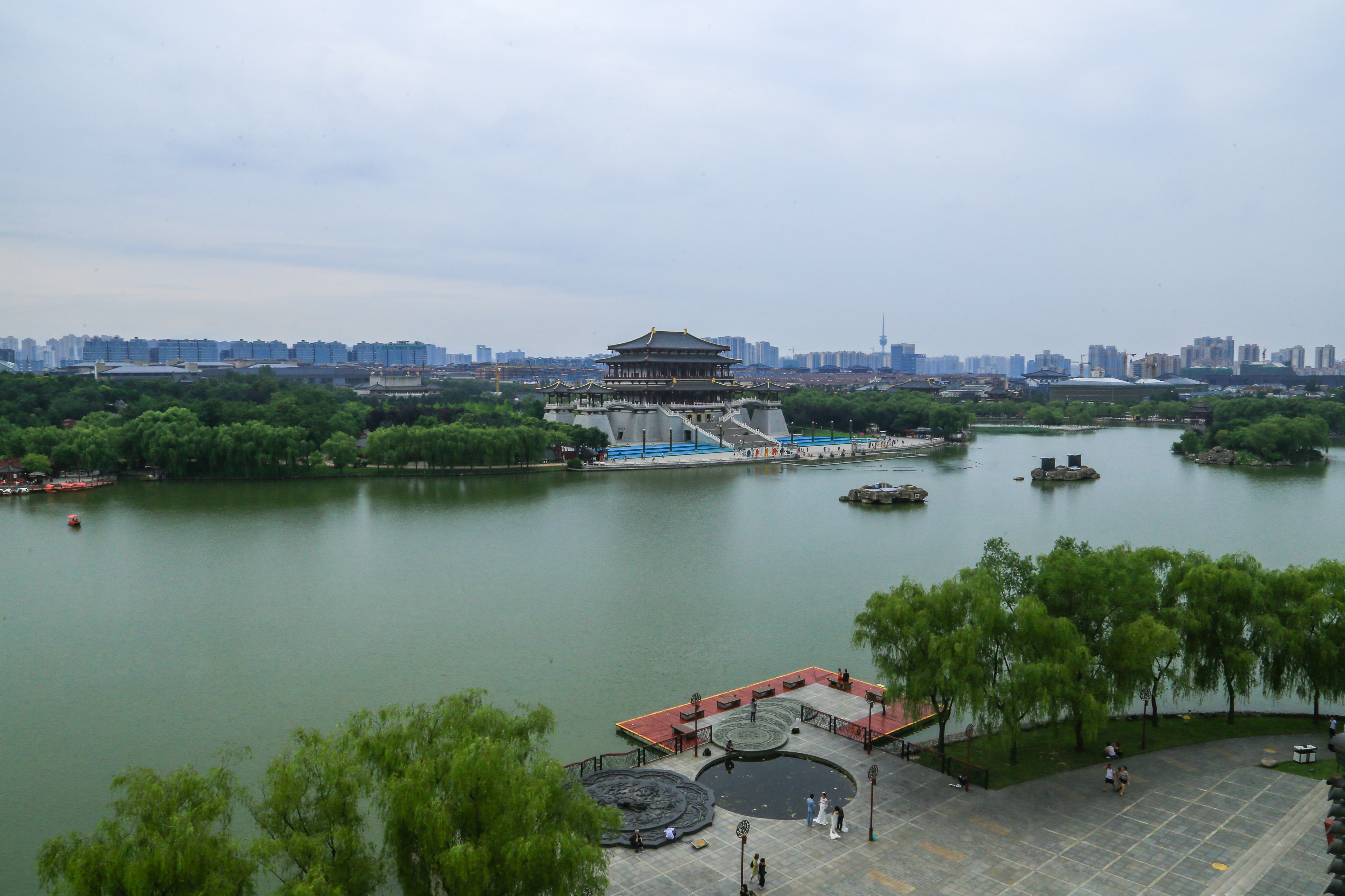 大唐芙蓉园要门票吗(大唐芙蓉园要门票吗收费吗)
