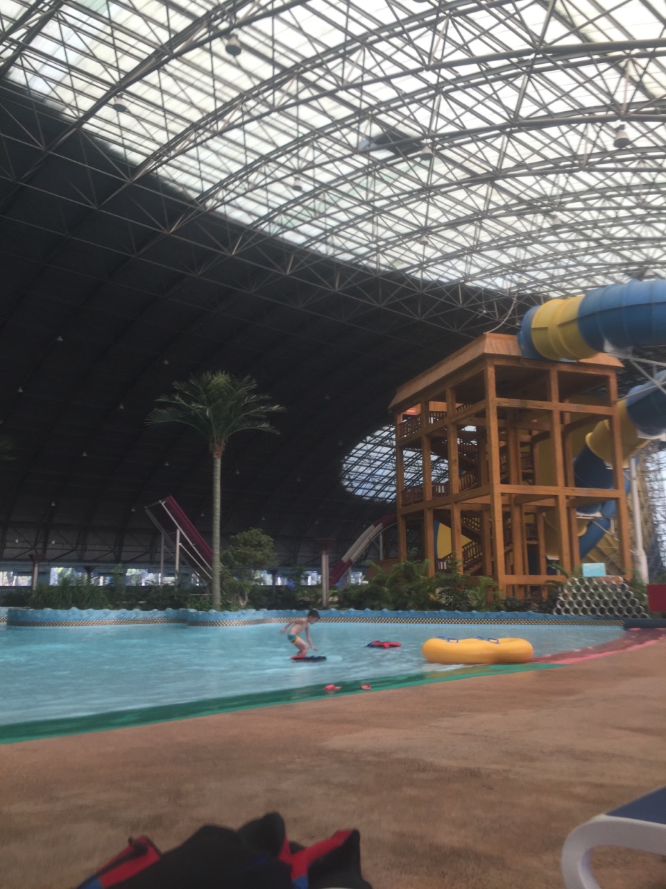 蒙根花温泉水世界