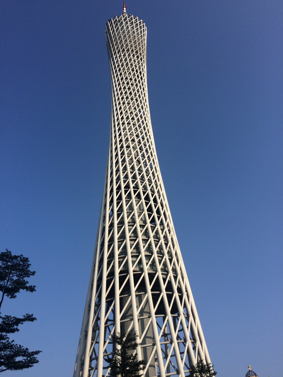 【携程攻略】广州广州塔景点,广州标志性建筑,室内有直达的地铁,上去