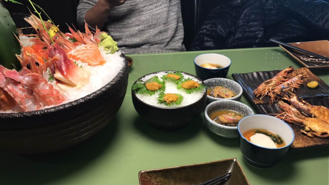 万岛日本料理铁板烧(大宁店)