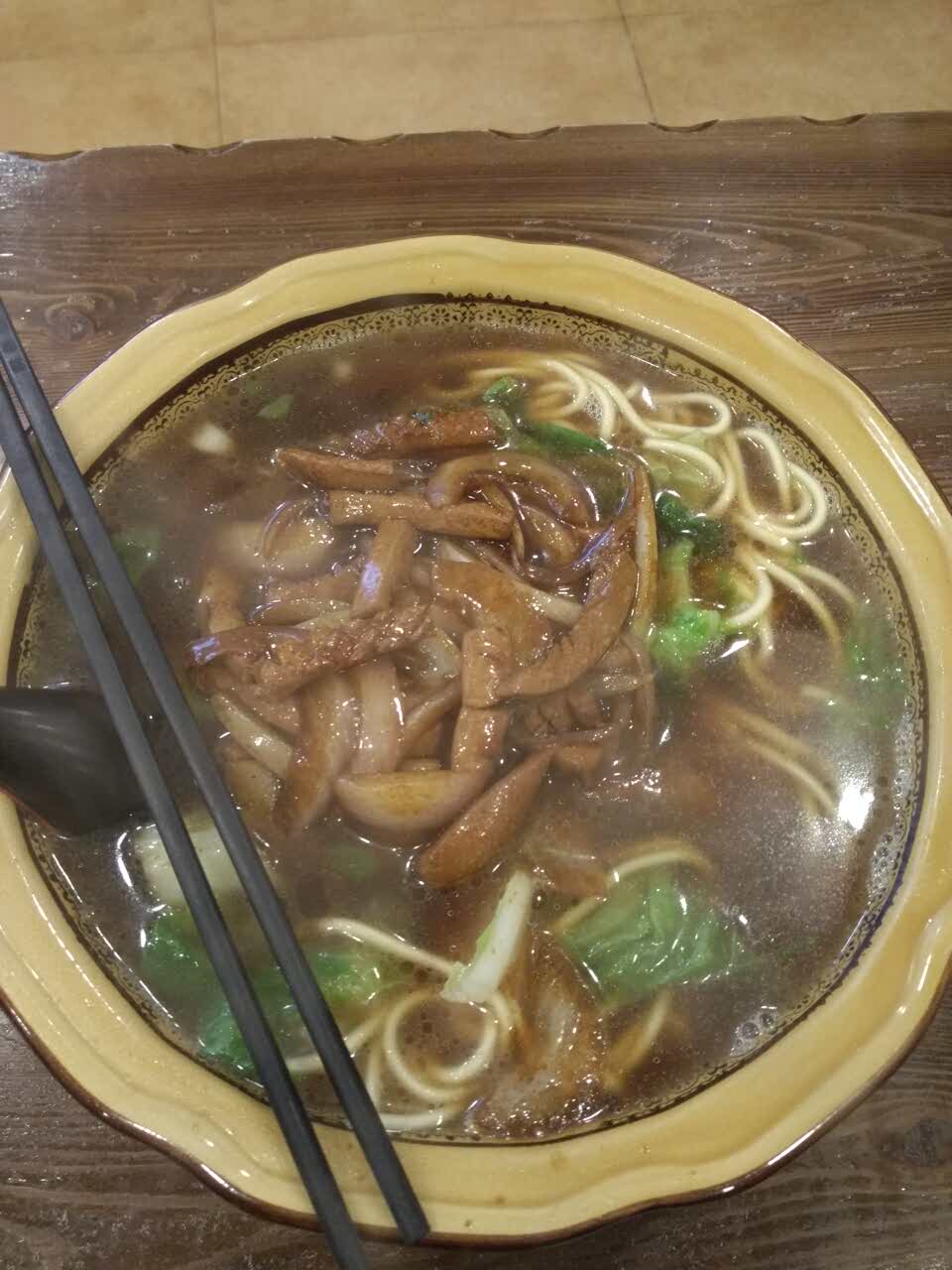 腰花面,少鹽沒味精,多青菜,我的營養晚餐