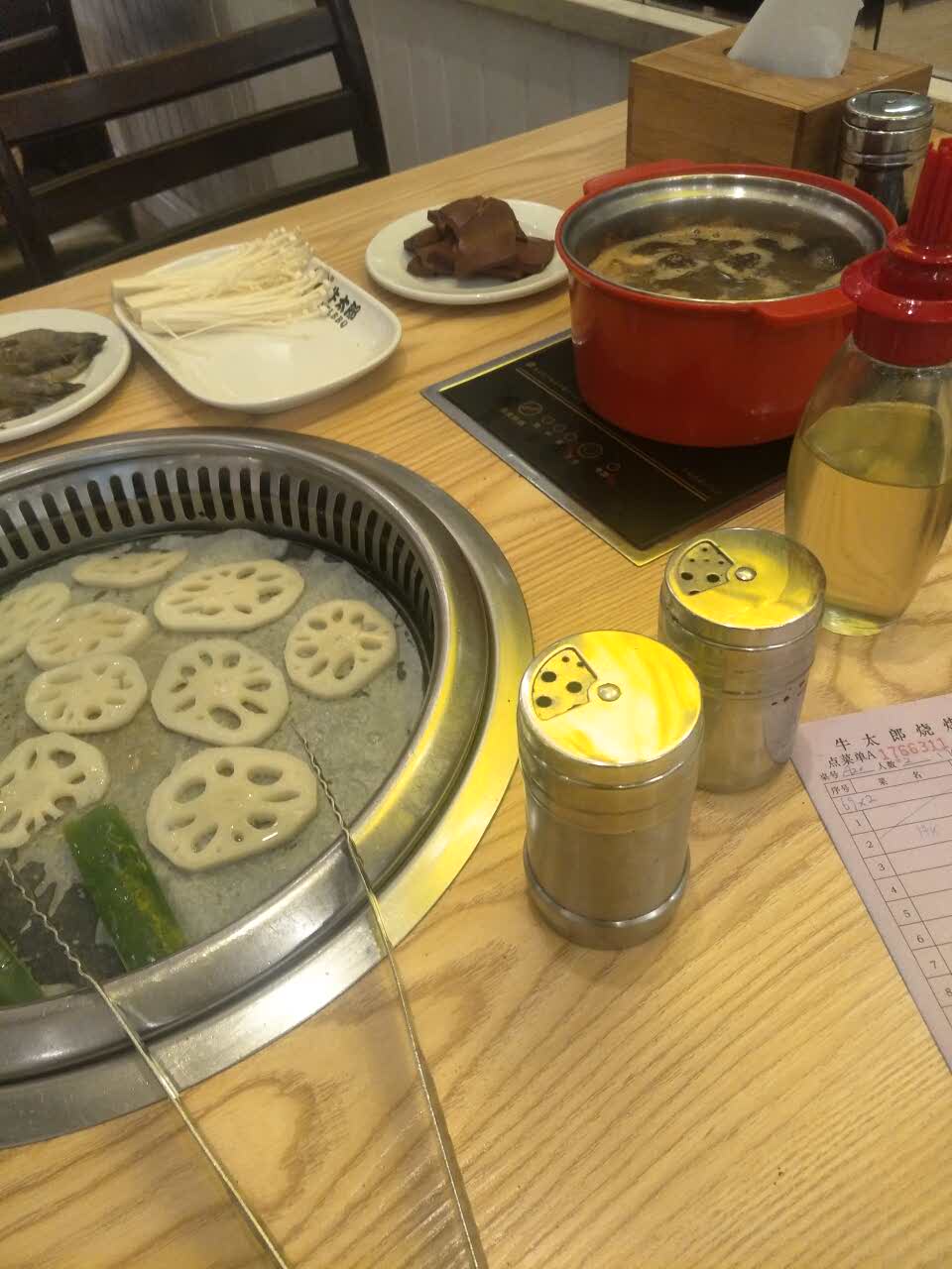 美食餐厅,味道不错,还是原来的味!再