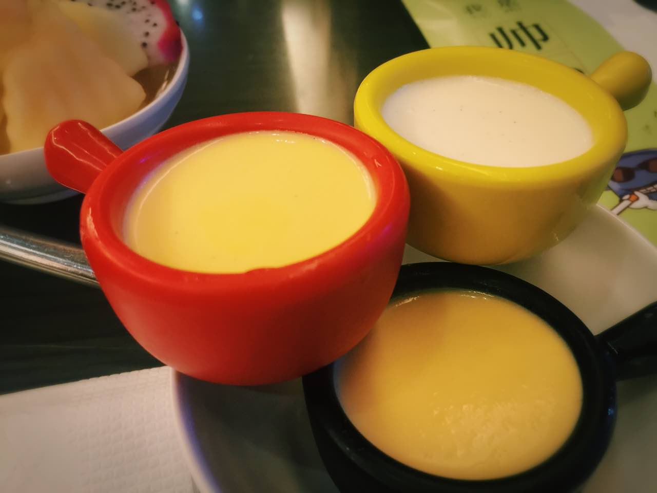 服务挺好的来的较晚些很多好吃的没了也给4星哟丿居然还收到了小布丁