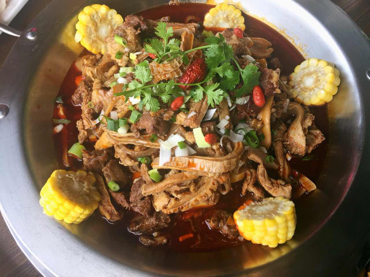 一锅两头牛火锅(烟青路店)