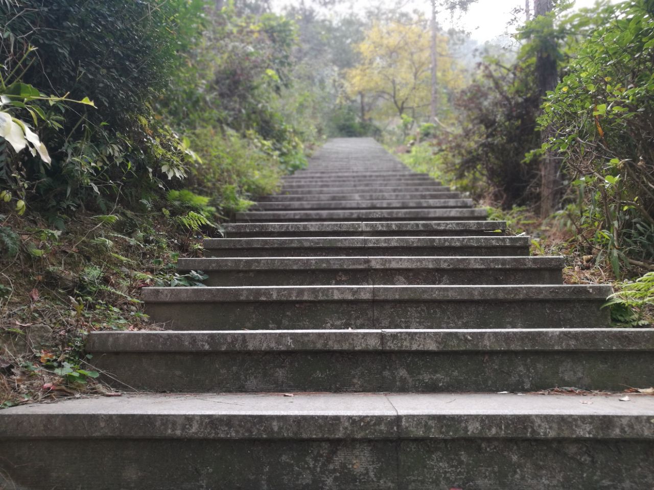 叱石风景区