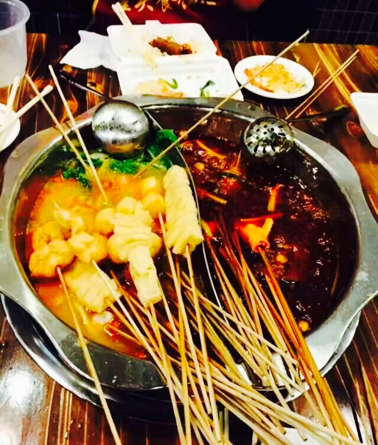 屋头串串香(三环路店)