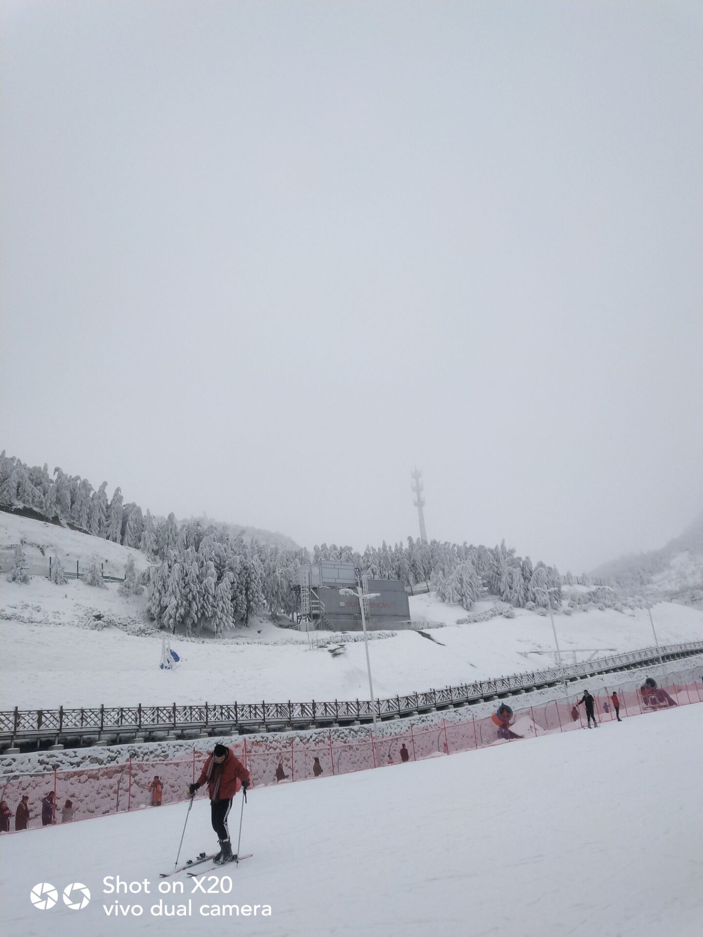 梅花山滑雪场