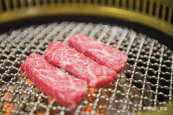 上海乾杯烧肉居酒屋 新天地本店 攻略 乾杯烧肉 居酒屋 新天地本店 套餐 特色菜品推荐 菜单 人均消费 电话 地址 菜系 点评 营业时间 餐厅介绍 哪个菜好吃 携程美食