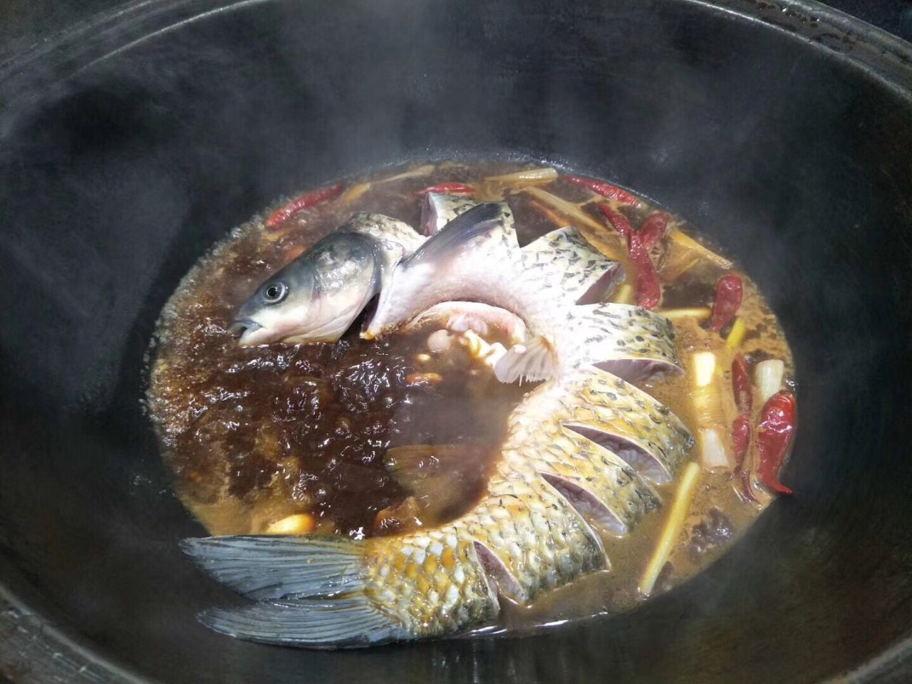 铁锅炖鱼怎么做_铁锅炖鱼的做法_豆果美食