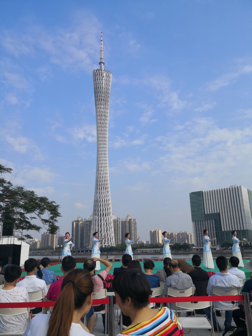 【攜程攻略】廣州二沙島藝術公園景點,二沙島新建的一個公園,就在