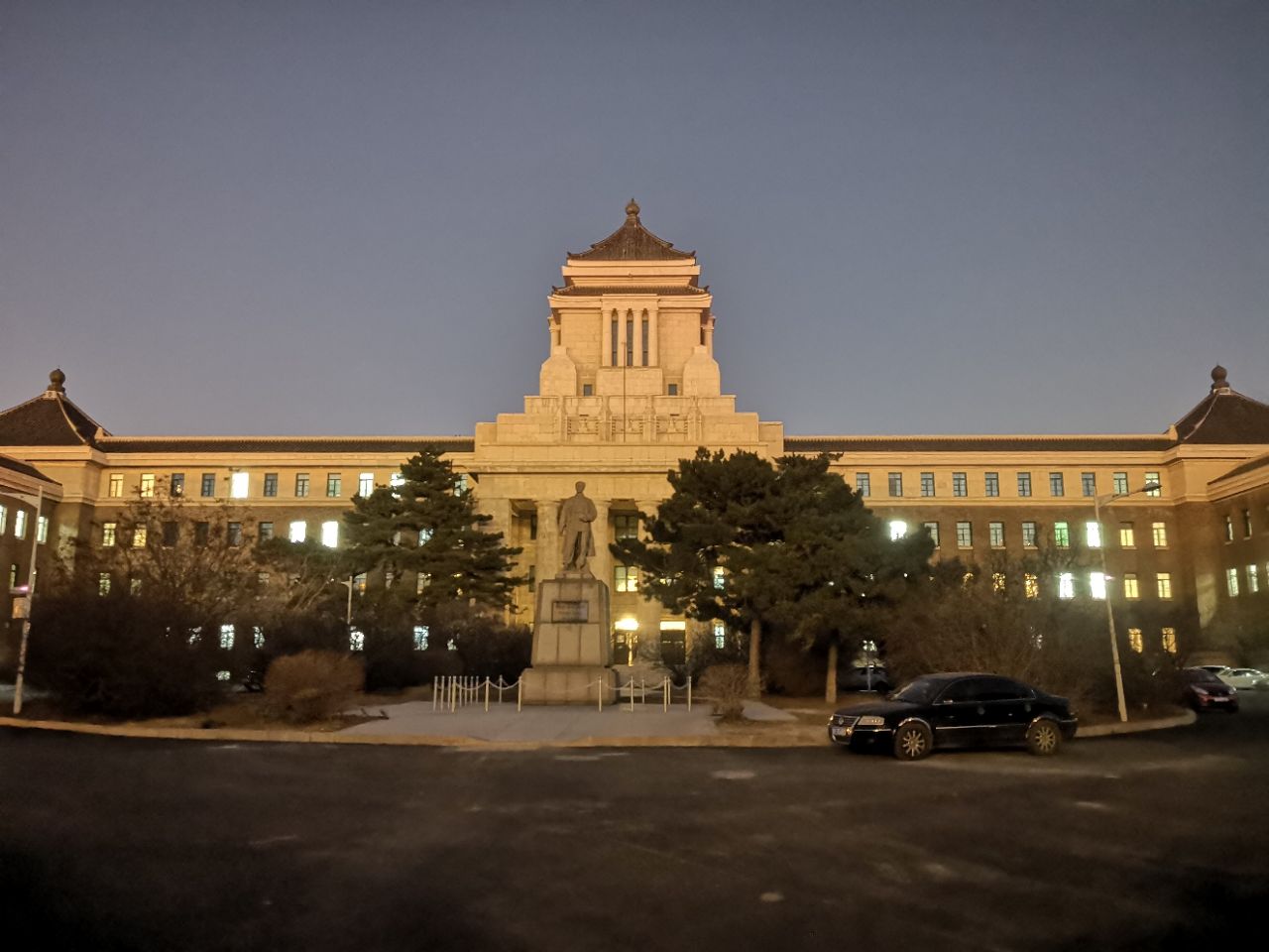 伪满洲国国务院旧址