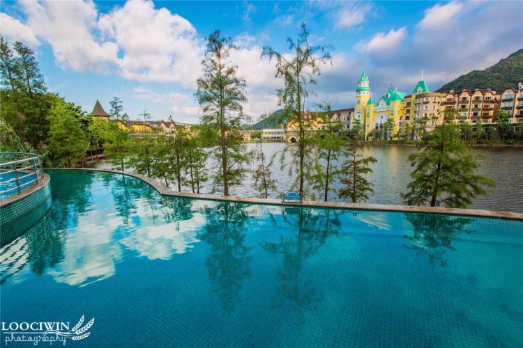 Interlaken Hot Springs travel guidebook must visit attractions in