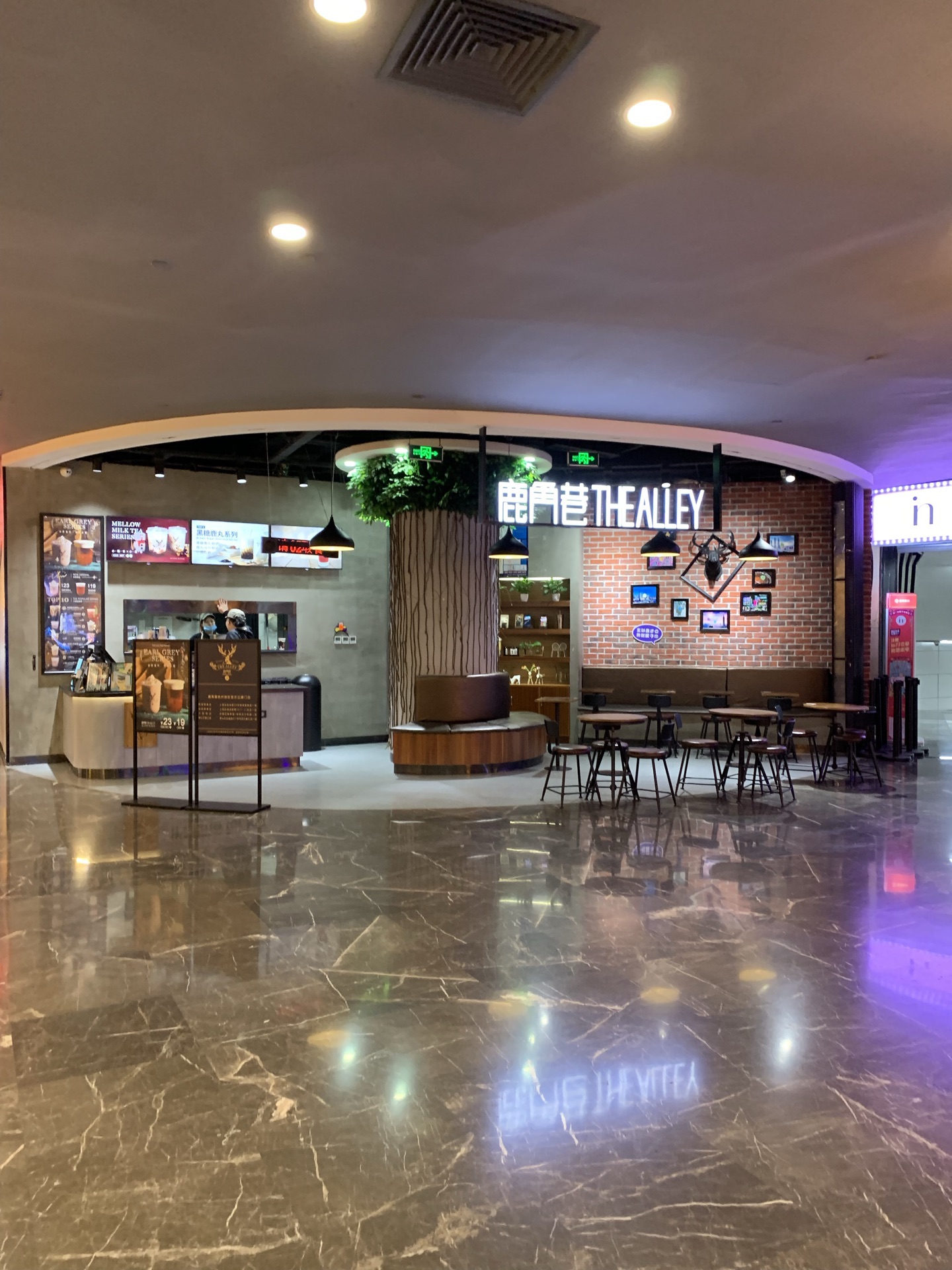 杭州鹿角巷the alley(西湖银泰店)攻略,鹿角巷the alley(西湖银泰店)