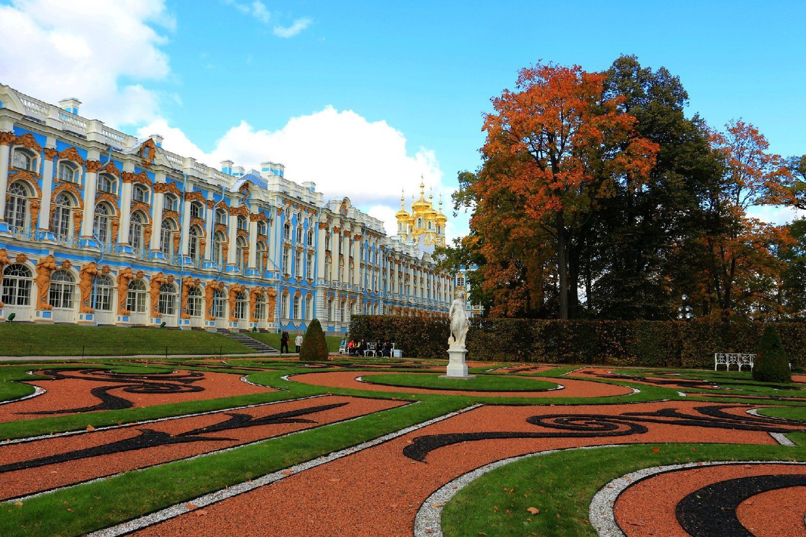 俄罗斯-叶卡捷琳娜宫花园：卡梅隆柱廊、浴房——自然清新【200幅图】 - 知乎