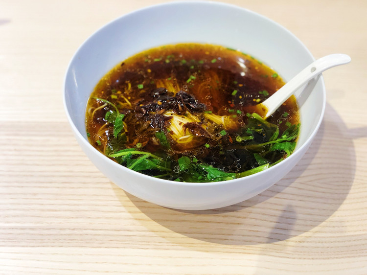 上海君东记本帮面馆 天钥桥路店 攻略 君东记本帮面馆 天钥桥路店 特色菜推荐 菜单 人均消费 电话 地址 菜系 点评 营业时间 携程攻略