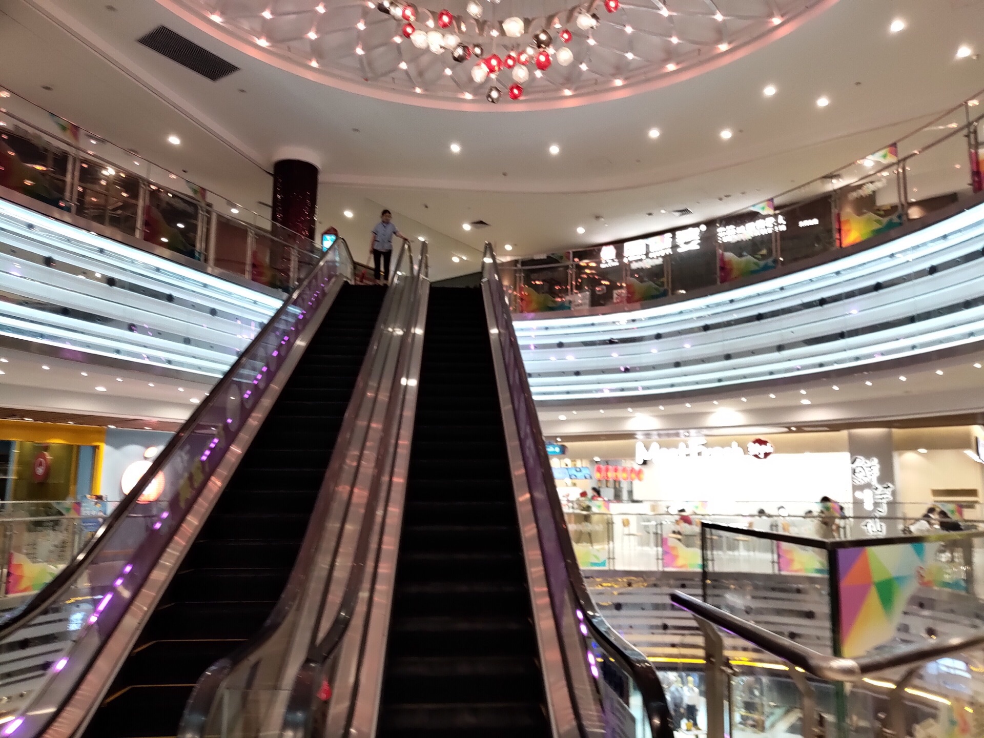 广州曜一城(天河北路店)购物攻略,曜一城(天河北路店)物中心/地址